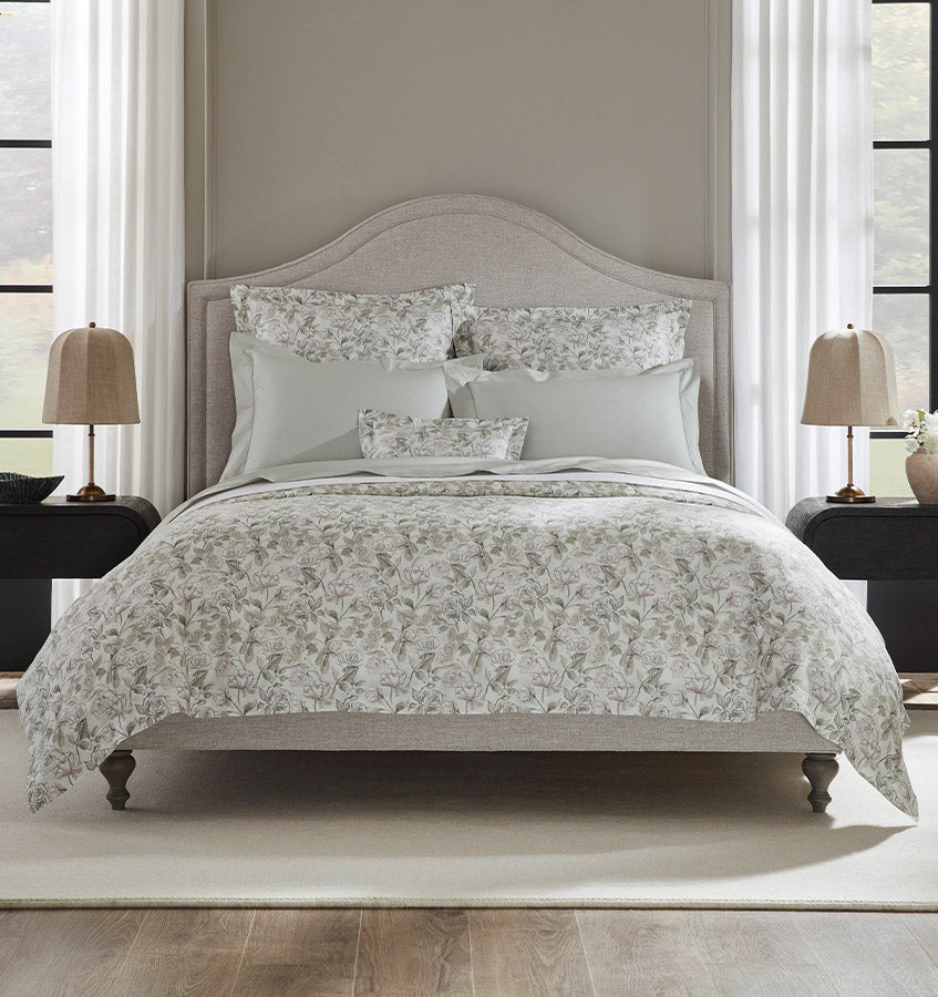 Nicole Miller on sale King Size Duvet cover and shams