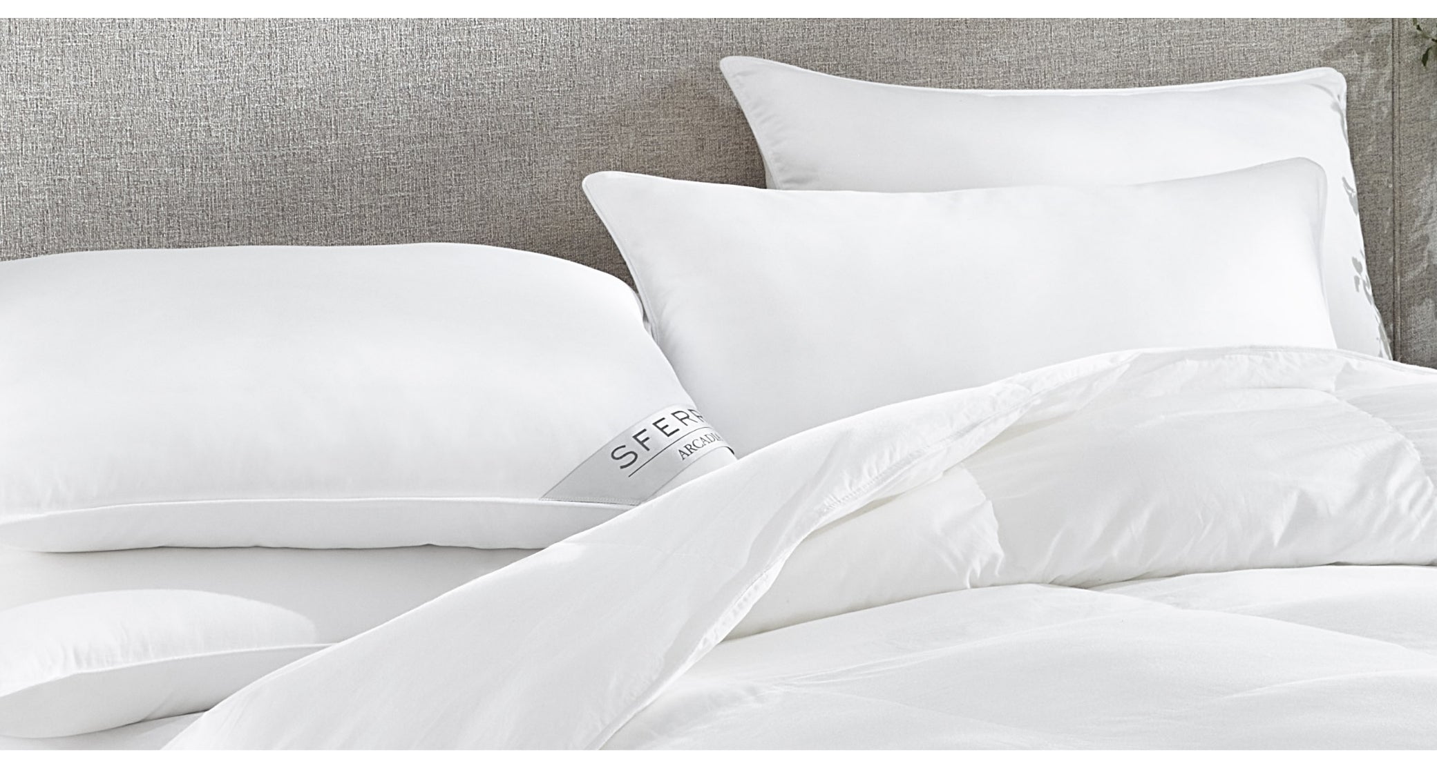 SFERRA Aqua Links deals or Lattice White Euro Shams Egyptian Cotton- Set of 3