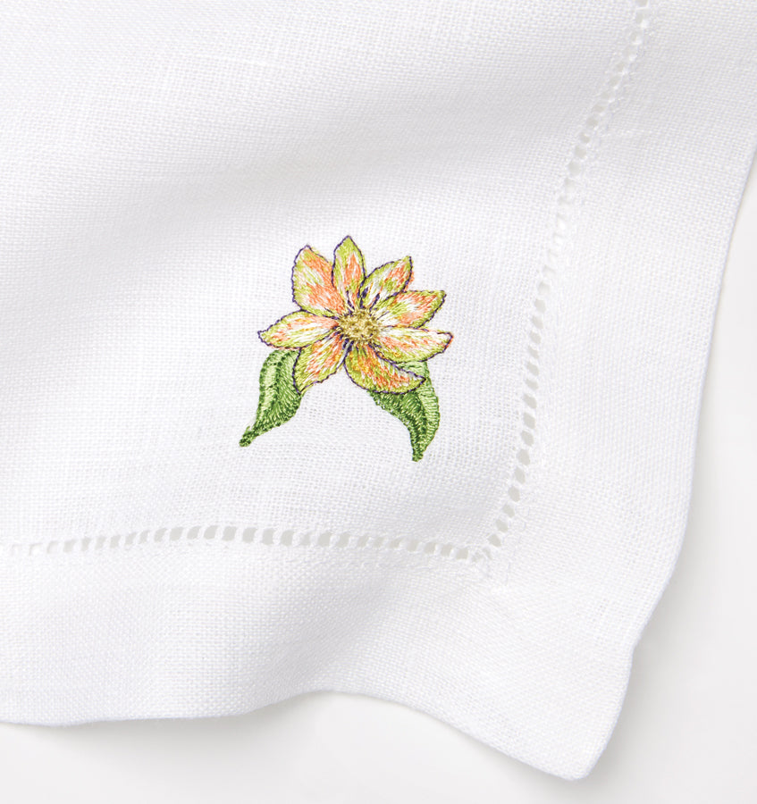 Sferra linen floral embroidered popular guest towels