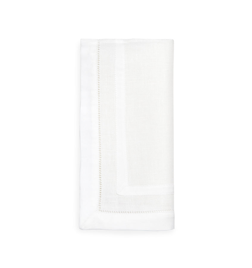 Sferra Filetto Modern Classic White Linen Gold Border Dinner Napkins - Set  of 4