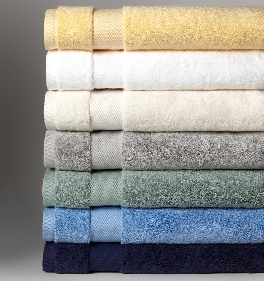Functional towels that are pretty too! Here's a look at a new